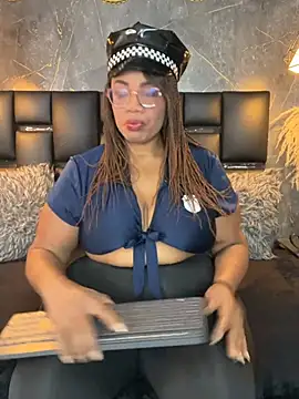 aranzzalatin online show from May 23, 12:31 pm