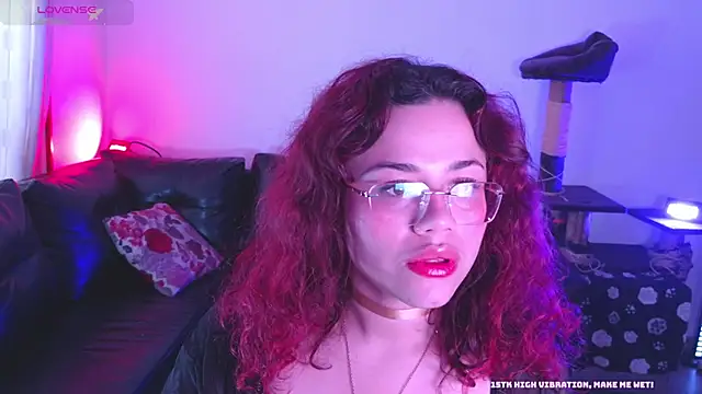 Snapshot of marsearth22_ chatting on April 9, 6:57 pm marsearth22 online show from April 9, 6:57 pm