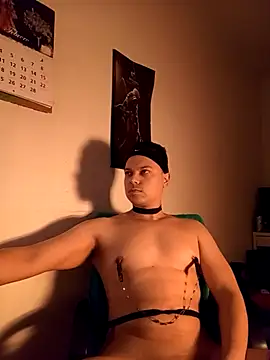 Snapshot of rayolexxx chatting on February 2, 10:03 am rayolexxx online show from February 2, 10:03 am