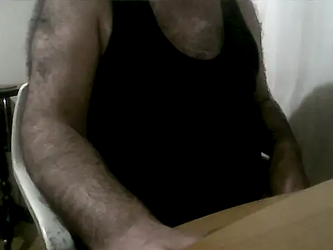 Snapshot of gerek27 chatting on February 15, 11:12 pm gerek27 online show from February 15, 11:12 pm