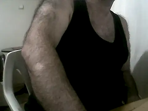 Snapshot of gerek27 chatting on February 18, 6:48 pm gerek27 online show from February 18, 6:48 pm