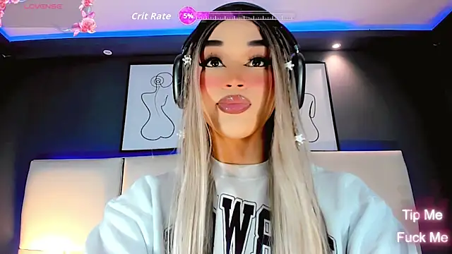 Valeriasmiithh online show from September 16, 8:32 pm