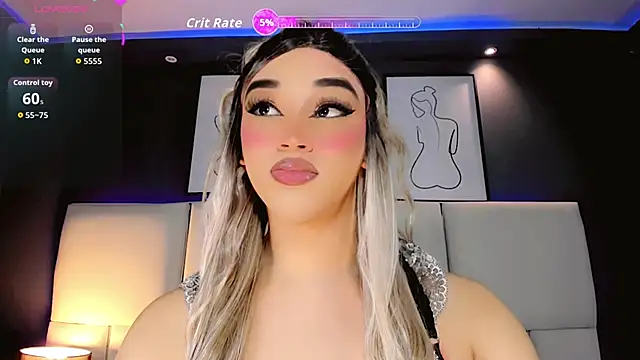 Valeriasmiithh online show from October 7, 8:50 pm