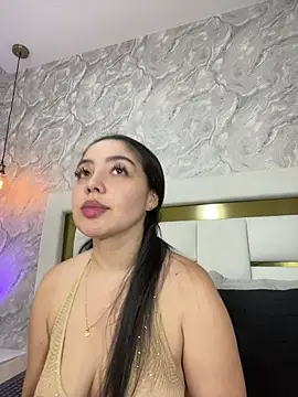 MiaFarkash online show from May 13, 6:16 pm