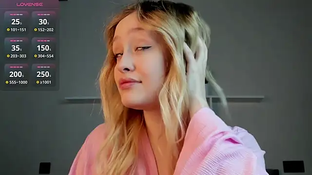 Julliakoill online show from November 21, 8:46 am