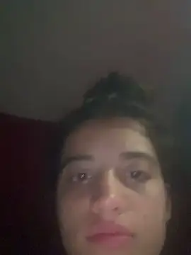 Snapshot of Larissa41 chatting on March 22, 6:44 pm Larissa41 online show from March 22, 6:44 pm