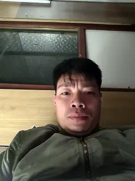 PhongTranHN1 online show from January 11, 4:45 pm