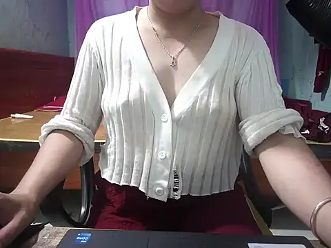 Xue weng online show from May 24, 4:01 pm