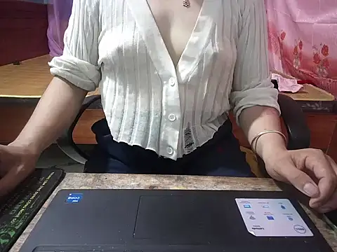 Xue weng online show from May 26, 8:10 am