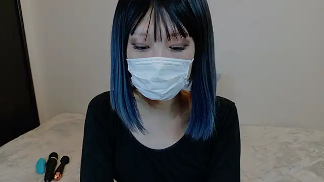 sarina at online show from November 9, 6:23 am