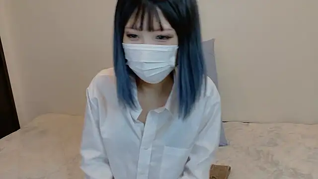 sarina at online show from February 9, 4:38 am