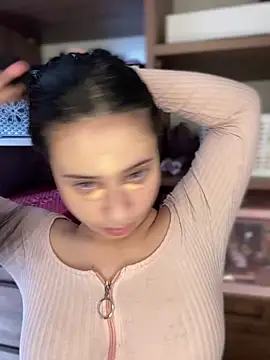 Snapshot of Sophi_dee1 chatting on November 5, 8:09 pm Sophi dee1 online show from November 5, 8:09 pm