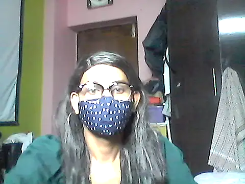 Snapshot of nasrin_katoon_7 chatting on October 23, 9:52 am nasrin katoon 7 online show from October 23, 9:52 am