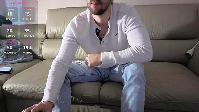 Snapshot of boiteasex chatting on February 16, 5:14 am boiteasex online show from February 16, 5:14 am