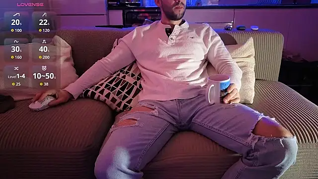 Snapshot of boiteasex chatting on February 18, 5:25 am boiteasex online show from February 18, 5:25 am