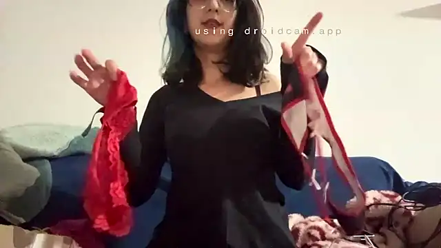 petitepeach6 online show from February 21, 9:16 pm