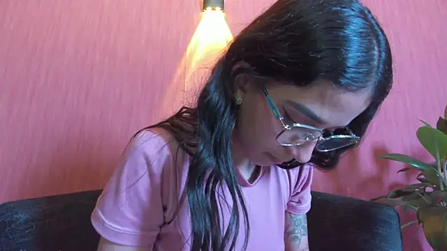 DanielaMonroe online show from April 13, 11:54 pm