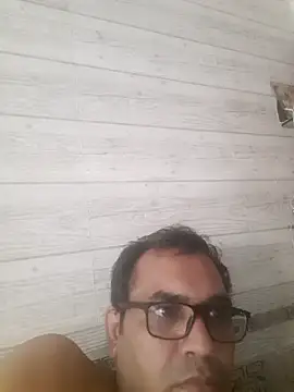 Snapshot of Hot-boy077 chatting on November 4, 9:08 am Hot-boy077 online show from November 4, 9:08 am