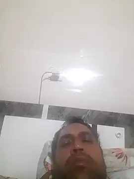 Snapshot of Hot-boy077 chatting on November 16, 4:29 am Hot-boy077 online show from November 16, 4:29 am