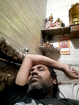 Snapshot of Hot-boy077 chatting on December 14, 5:24 am Hot-boy077 online show from December 14, 5:24 am