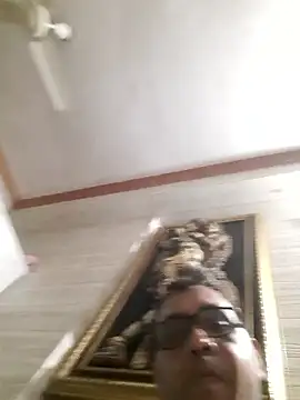 Snapshot of Hot-boy077 chatting on January 6, 4:00 pm Hot-boy077 online show from January 6, 4:00 pm