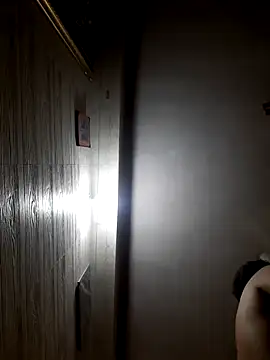 Snapshot of Hot-boy077 chatting on April 14, 2:12 pm Hot-boy077 online show from April 14, 2:12 pm