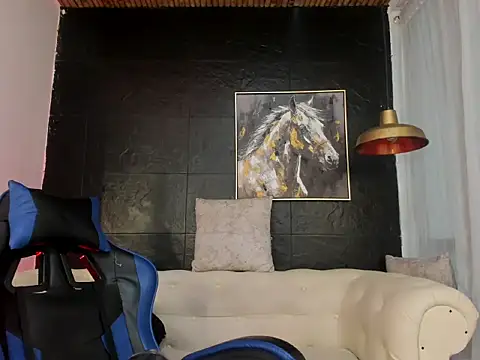 Maximo Wolff online show from October 6, 7:55 pm