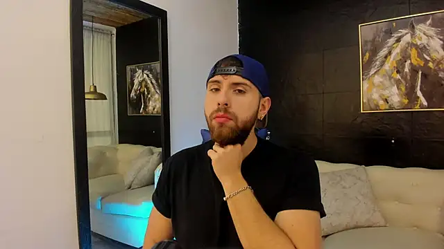 Maximo Wolff online show from October 7, 7:55 pm