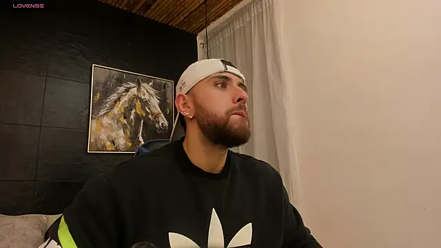 Maximo Wolff online show from October 15, 7:58 pm