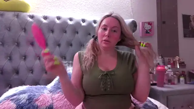 BigBoobsBlair online show from September 16, 5:41 am