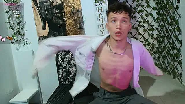 Patrick phoenix online show from November 12, 4:57 am