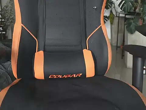 Vbenz28 online show from April 13, 6:35 pm