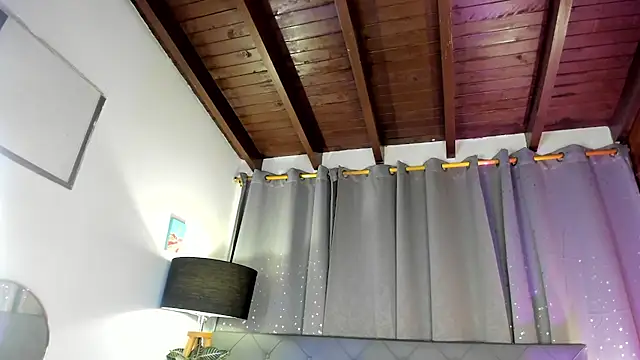 EmaaaBrown  online show from September 21, 5:20 am