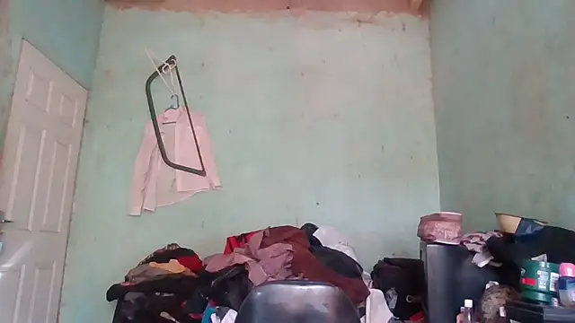 Nicky52 online show from November 12, 5:52 am