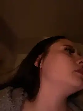 LollyLove  online show from March 6, 9:11 pm