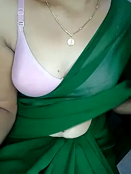 Snapshot of Nidhi_lovely chatting on October 4, 5:44 pm Nidhi lovely online show from October 4, 5:44 pm