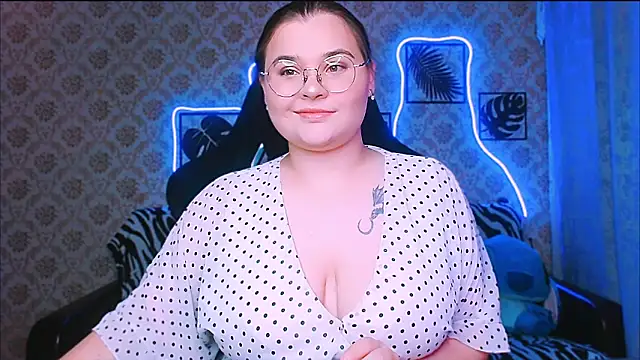 Snapshot of InLoveWithLife26 chatting on November 15, 5:42 pm InLoveWithLife26 online show from November 15, 5:42 pm