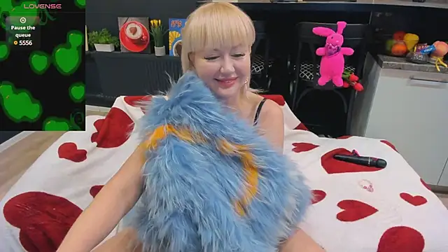 FlirtyMary online show from February 15, 1:10 am