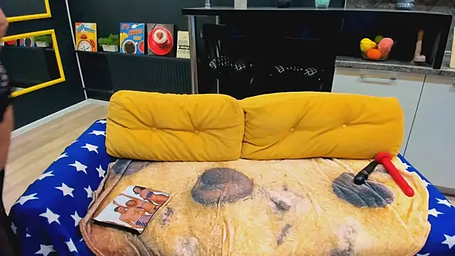 FlirtyMary online show from September 12, 9:59 pm