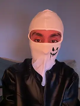 HitShelf online show from April 11, 10:36 pm