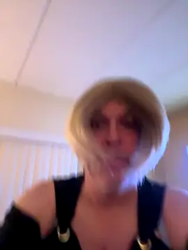 Snapshot of Tammyhoney1970 chatting on October 11, 11:58 pm Tammyhoney1970 online show from October 11, 11:58 pm