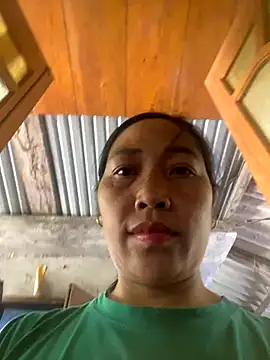 Snapshot of Lai005 chatting on September 13, 4:01 am Lai005 online show from September 13, 4:01 am