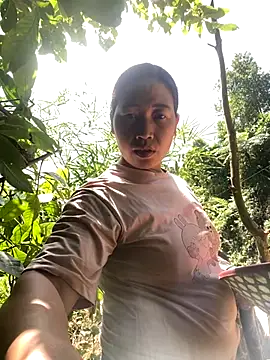 Snapshot of Lai005 chatting on September 15, 4:45 am Lai005 online show from September 15, 4:45 am