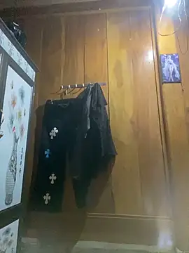 Snapshot of Lai005 chatting on September 15, 8:20 pm Lai005 online show from September 15, 8:20 pm