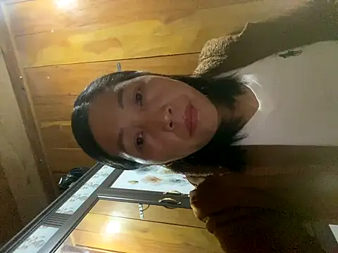 Snapshot of Lai005 chatting on September 29, 1:22 am Lai005 online show from September 29, 1:22 am