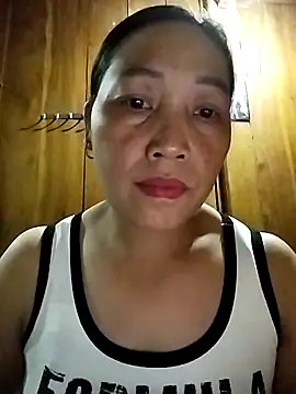 Snapshot of Lai005 chatting on October 16, 2:40 pm Lai005 online show from October 16, 2:40 pm