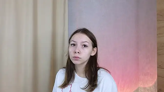 BlushinBloom online show from November 22, 6:12 am