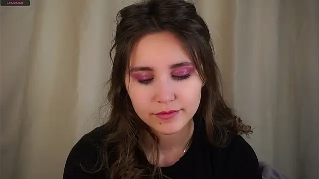 EthalFlowers online show from November 22, 1:15 am