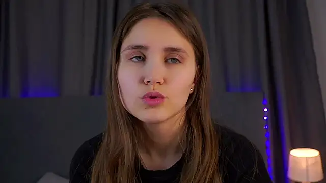 EthalFlowers online show from December 22, 1:02 am