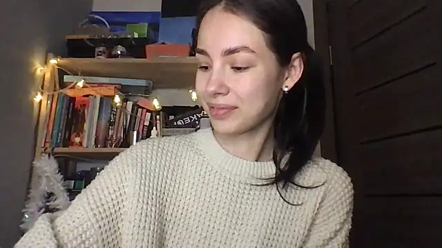 Yuna5343 online show from December 22, 9:45 pm